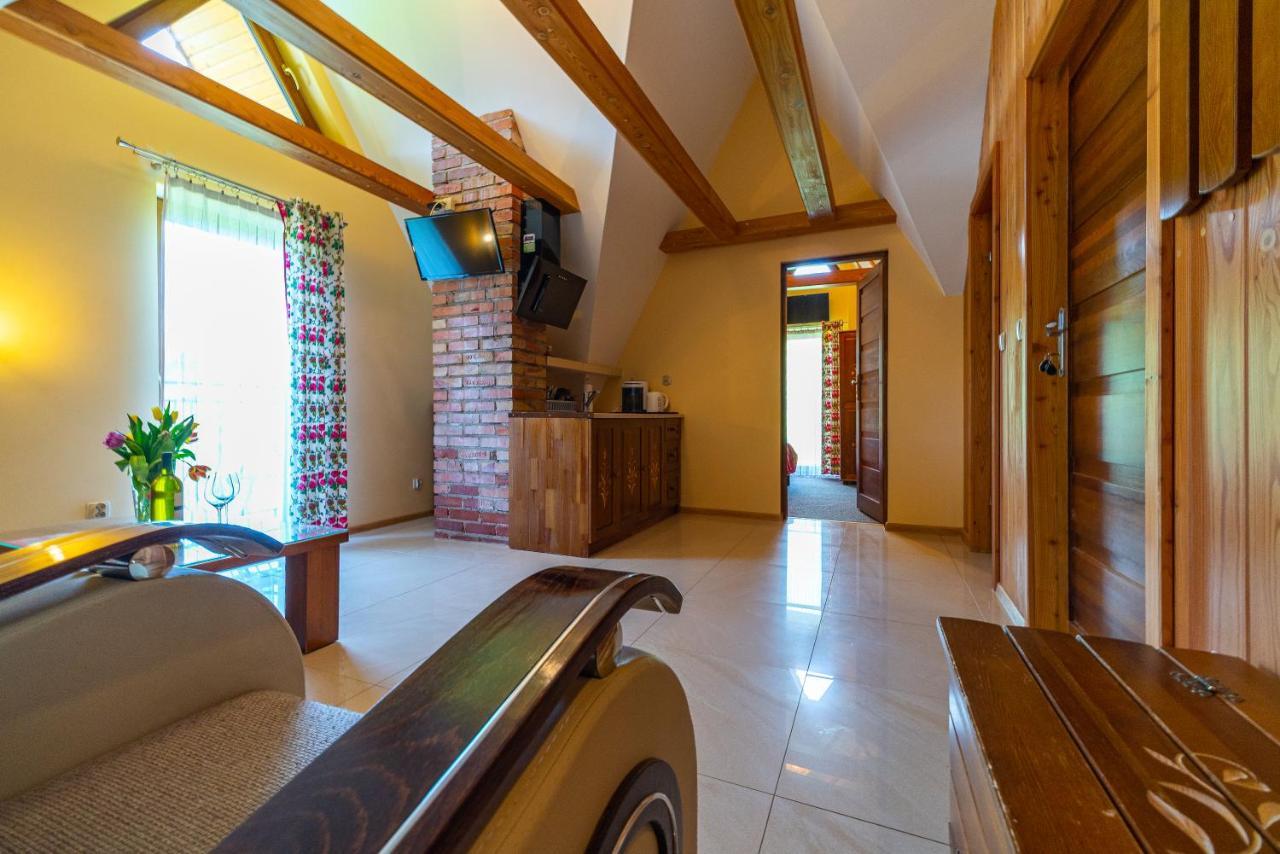 Apartamenty I Pokoje W Willi Na Ubocy スヘ エクステリア 写真
