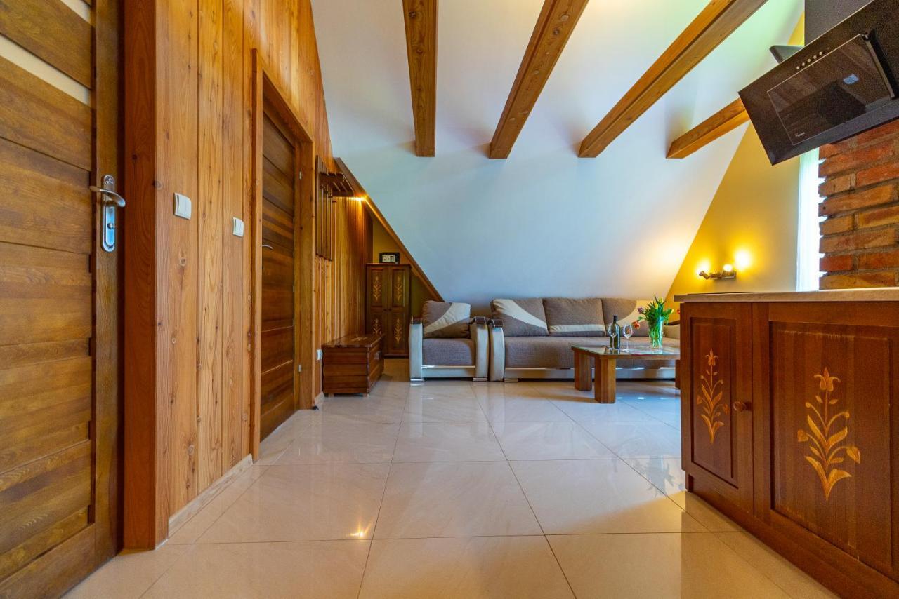 Apartamenty I Pokoje W Willi Na Ubocy スヘ エクステリア 写真