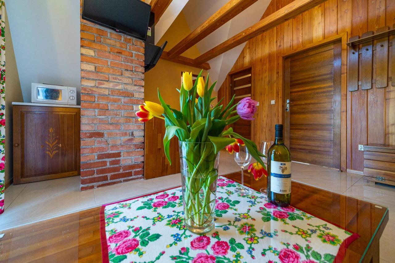 Apartamenty I Pokoje W Willi Na Ubocy スヘ エクステリア 写真