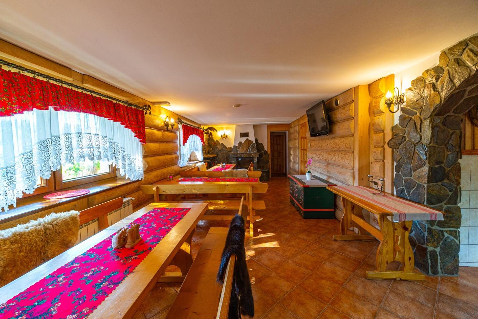 Apartamenty I Pokoje W Willi Na Ubocy スヘ エクステリア 写真